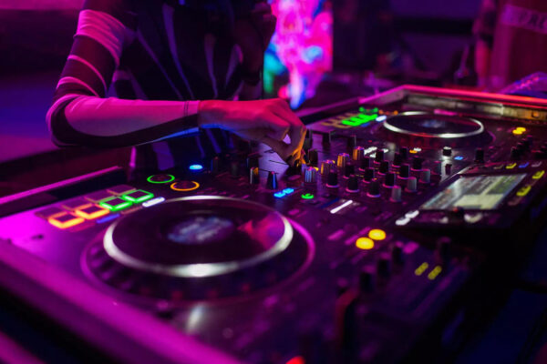 DJ in Bangalore - Couturier Events